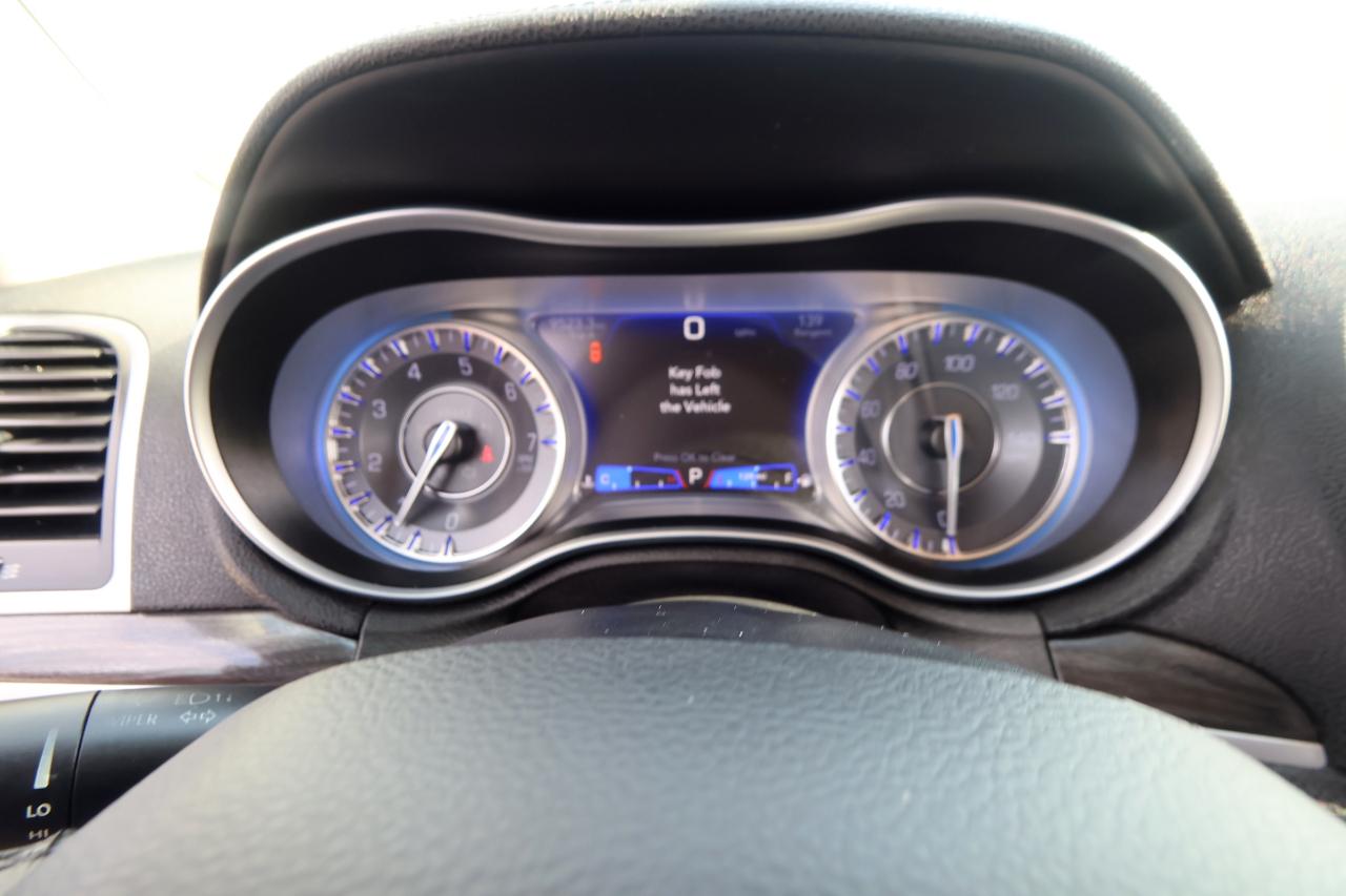 Chrysler 300 Touring RWD 2019