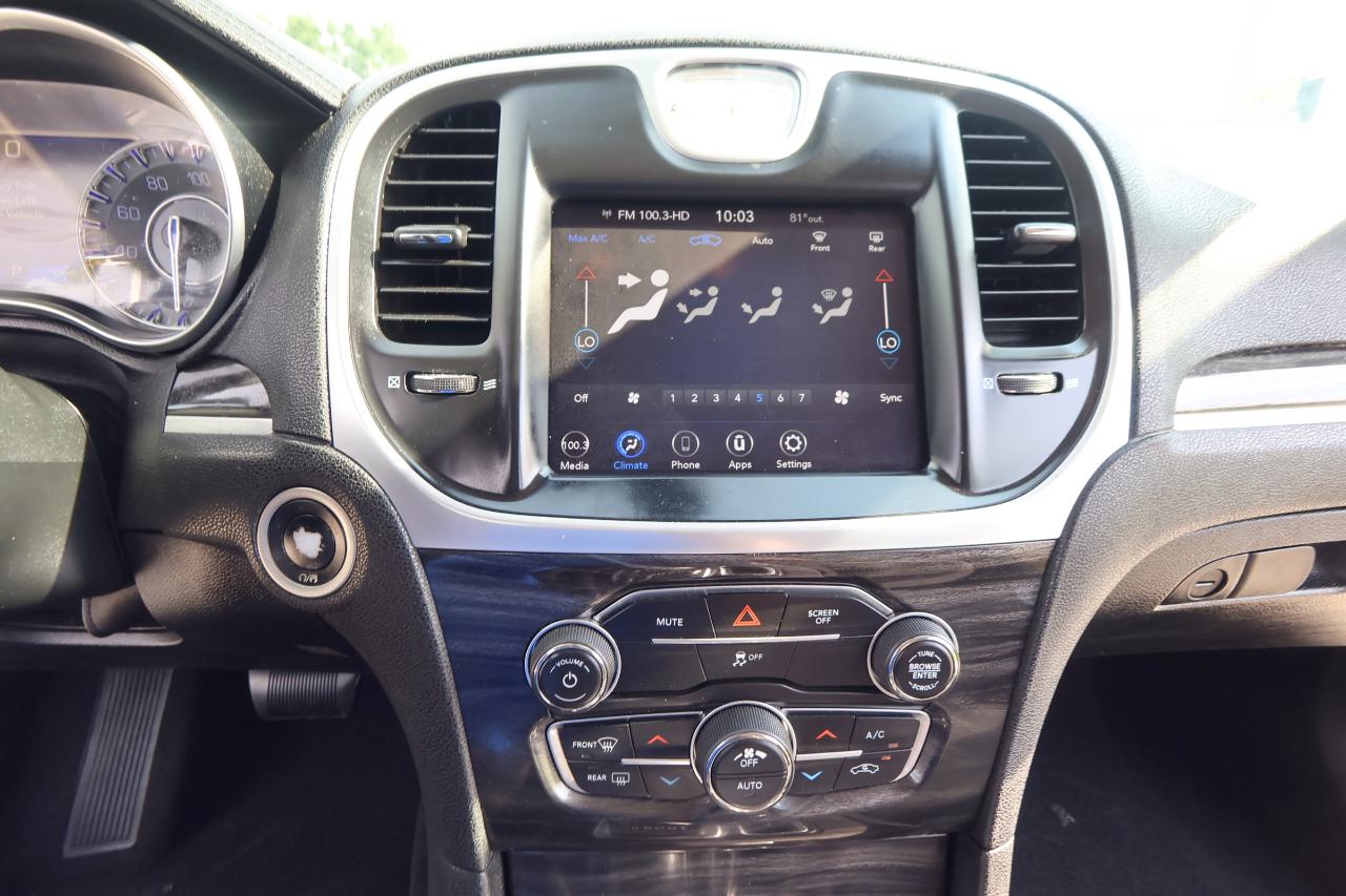 Chrysler 300 Touring RWD 2019
