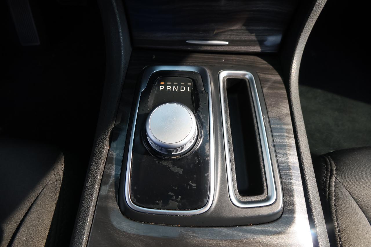 Chrysler 300 Touring RWD 2019