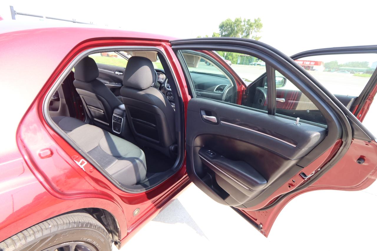 Chrysler 300 Touring RWD 2019