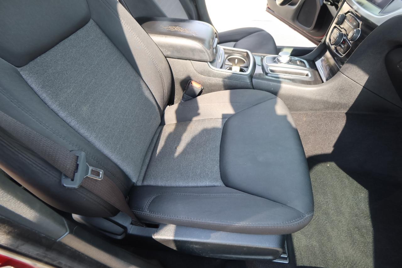 Chrysler 300 Touring RWD 2019