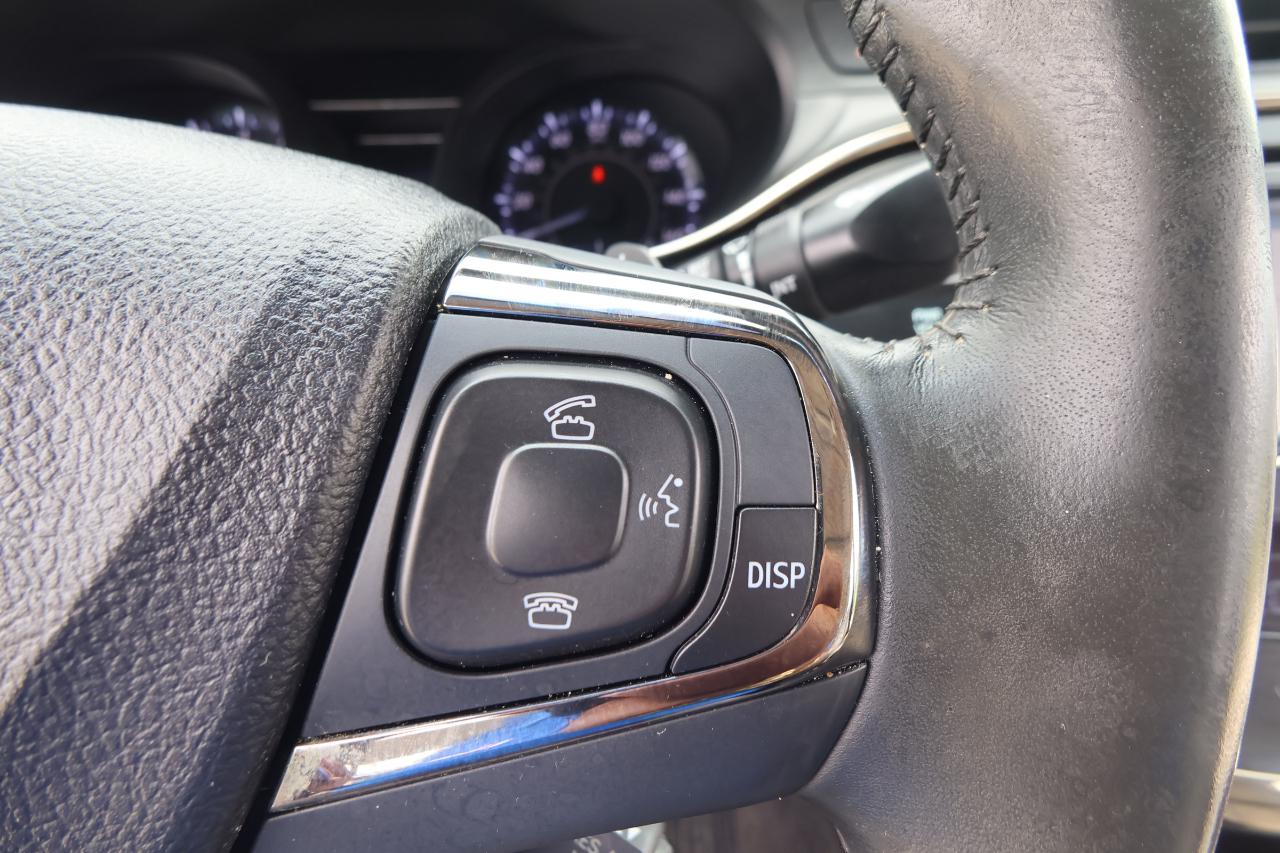 Toyota Avalon 4dr Sdn XLE Premium (Natl) 2016