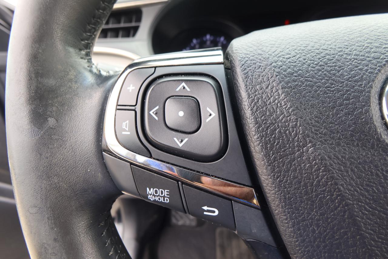 Toyota Avalon 4dr Sdn XLE Premium (Natl) 2016