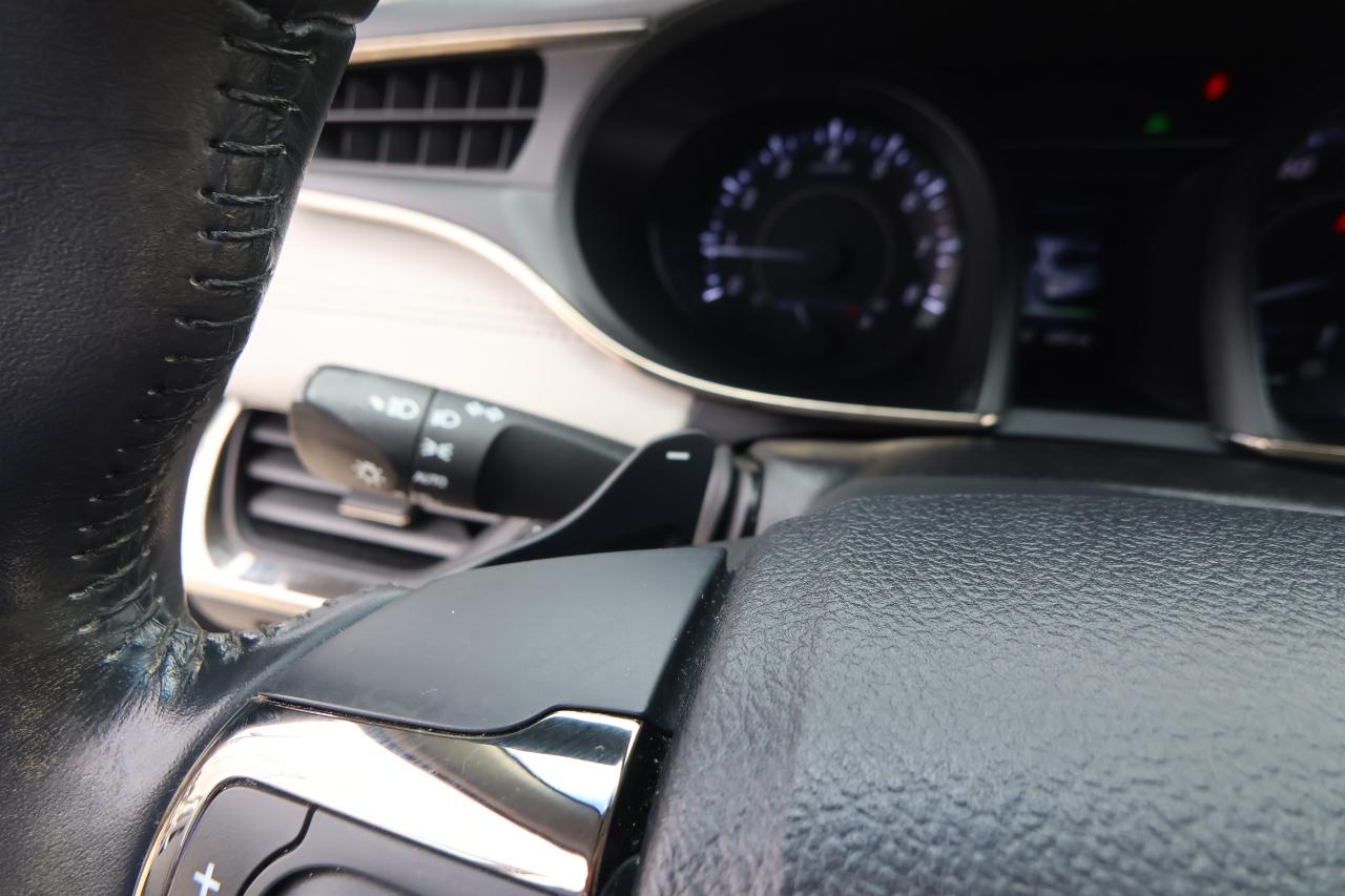 Toyota Avalon 4dr Sdn XLE Premium (Natl) 2016