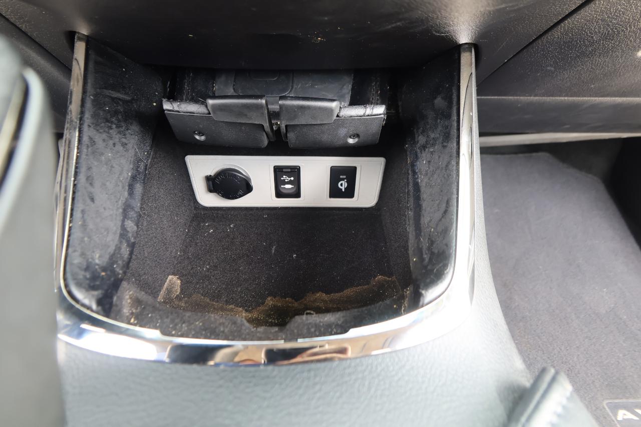 Toyota Avalon 4dr Sdn XLE Premium (Natl) 2016