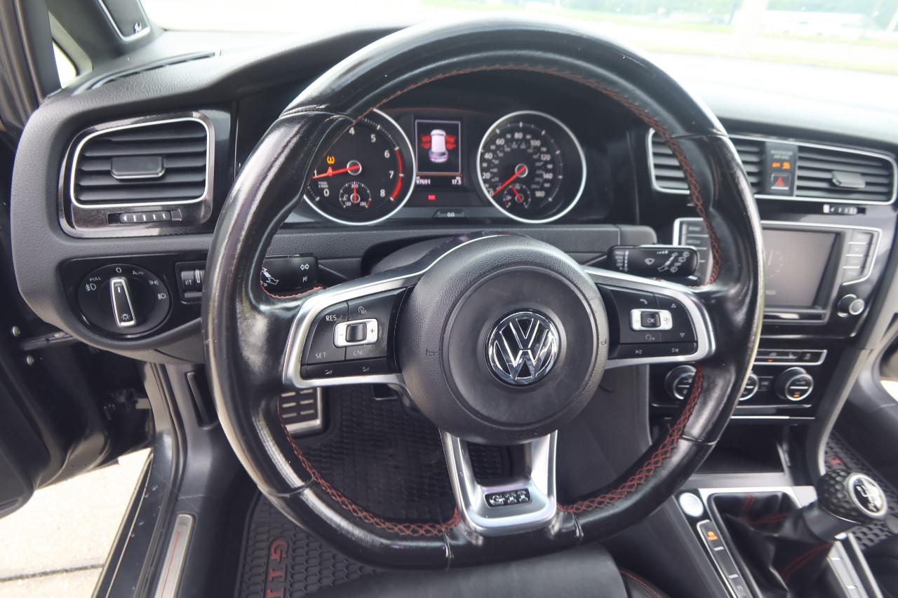 Volkswagen Golf GTI 4dr HB Man S w/Performance Pkg 2016