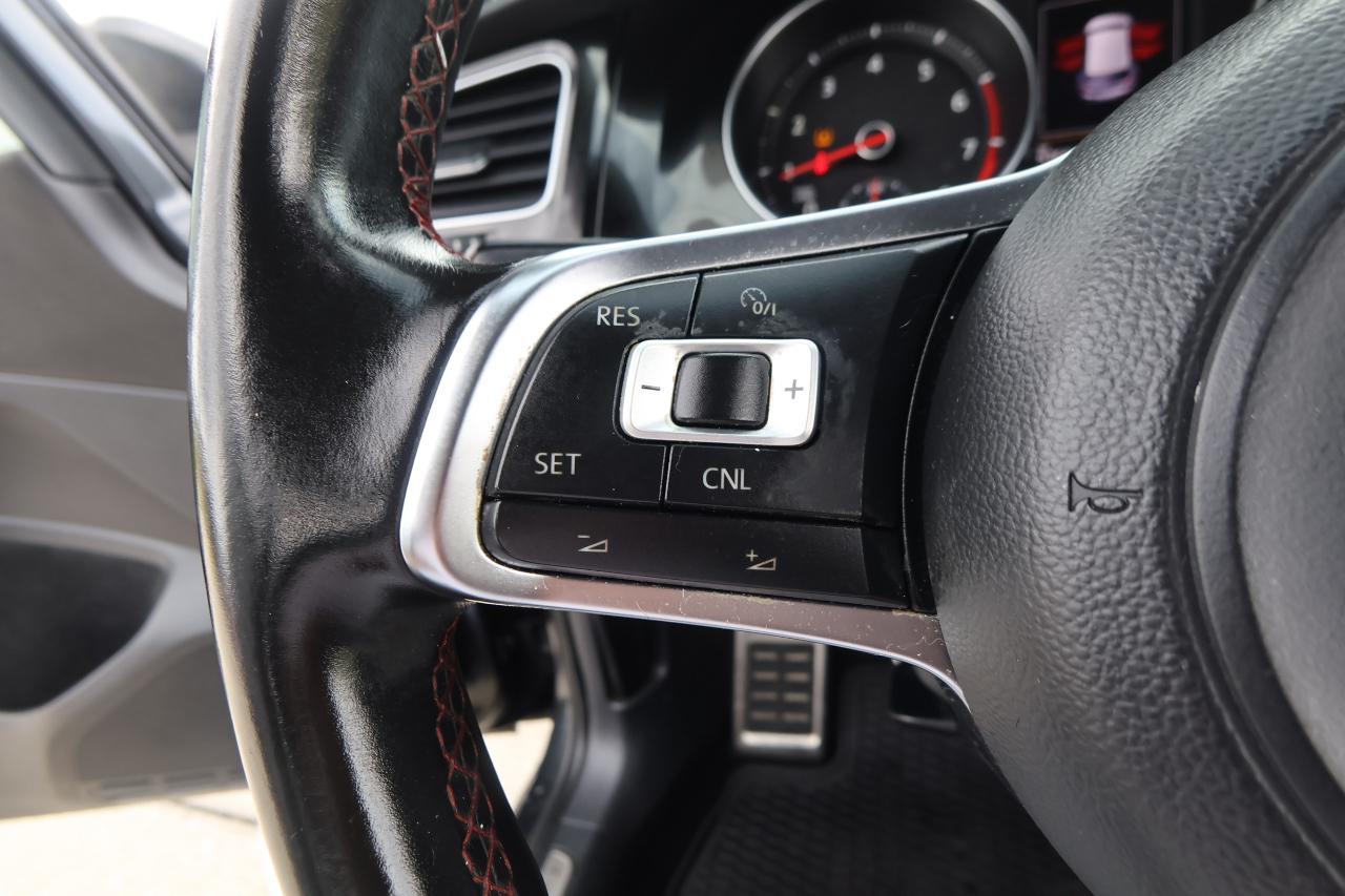 Volkswagen Golf GTI 4dr HB Man S w/Performance Pkg 2016