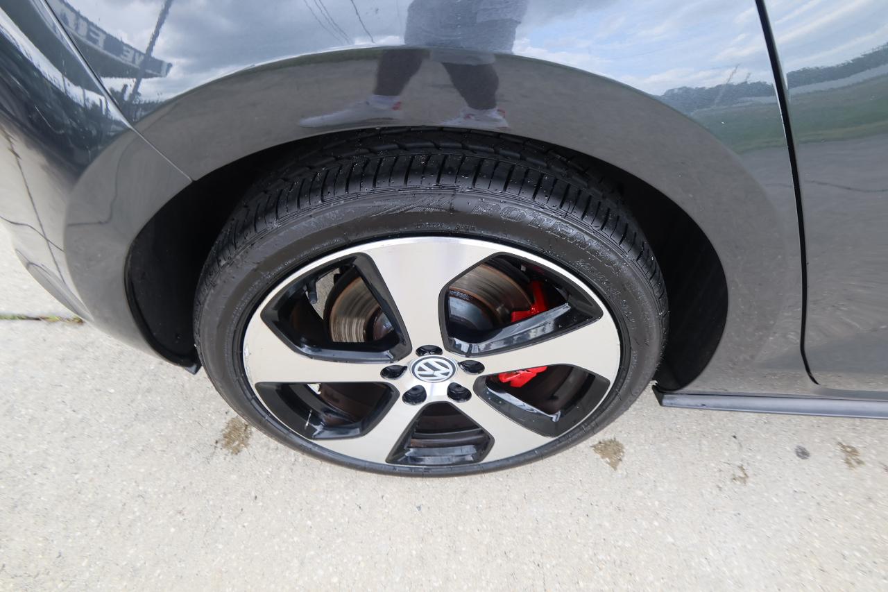 Volkswagen Golf GTI 4dr HB Man S w/Performance Pkg 2016