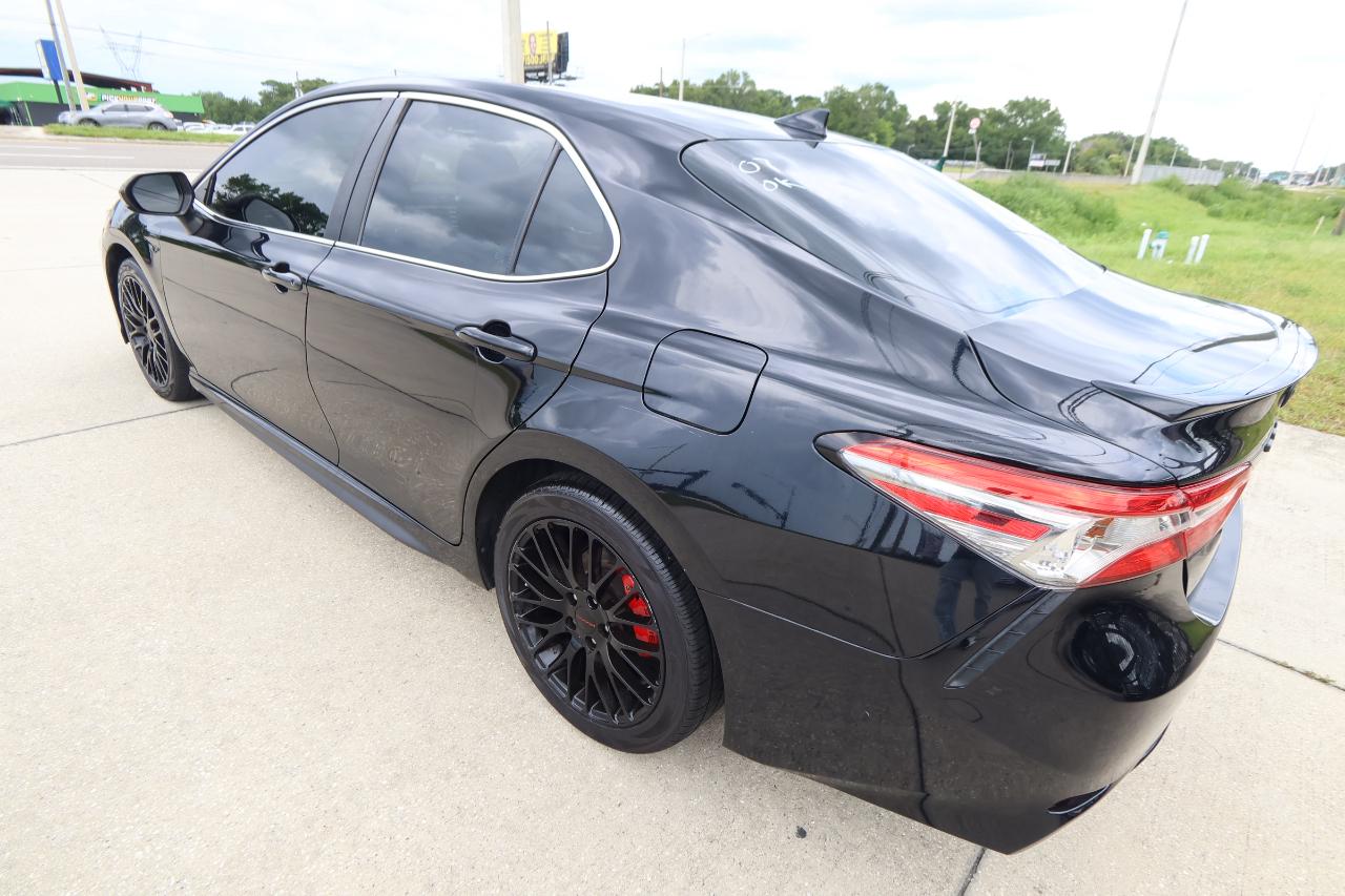 Toyota Camry XLE Auto (Natl) 2019