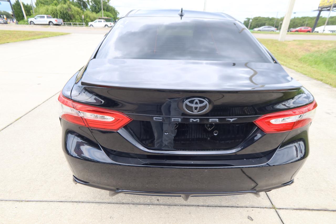 Toyota Camry XLE Auto (Natl) 2019
