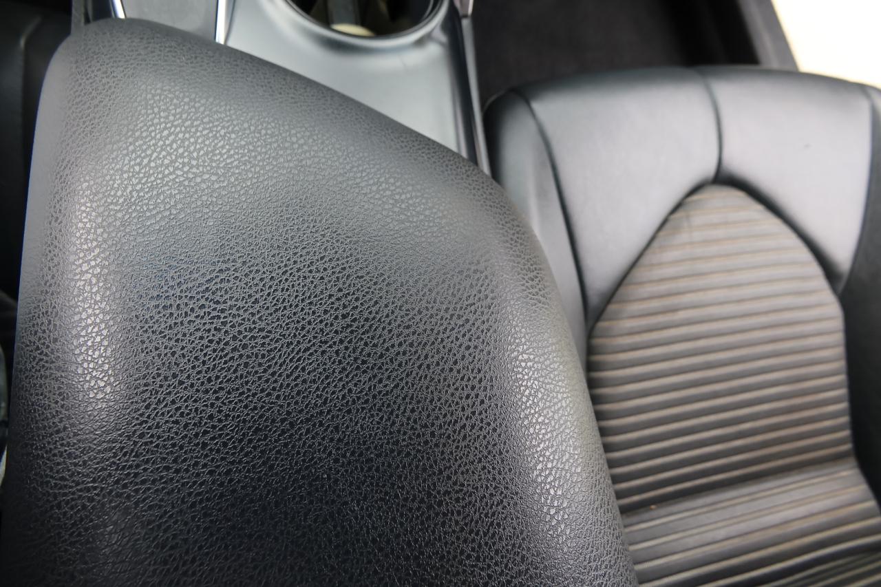 Toyota Camry XLE Auto (Natl) 2019