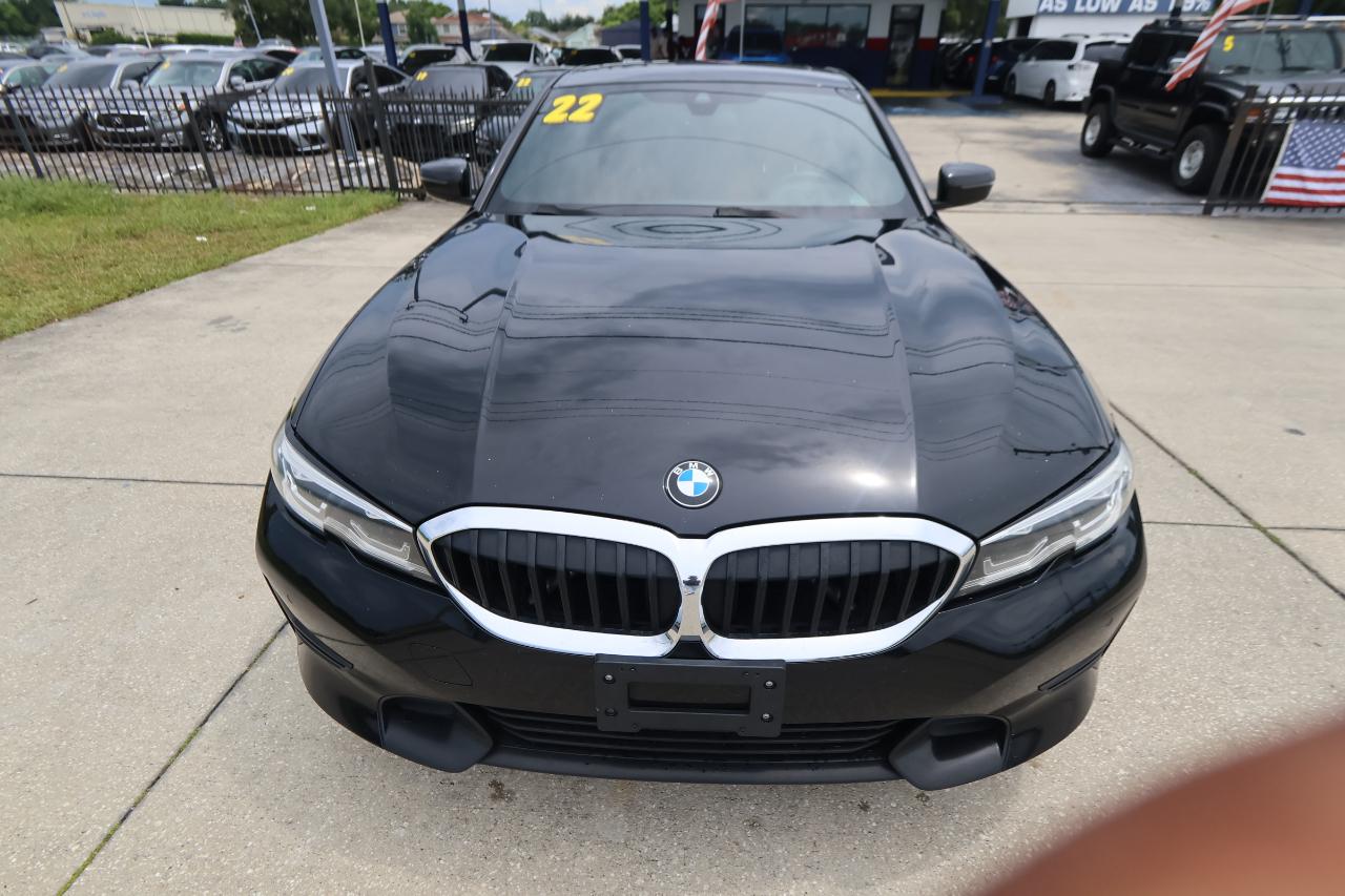 BMW 3 Series 330i Sedan 2022