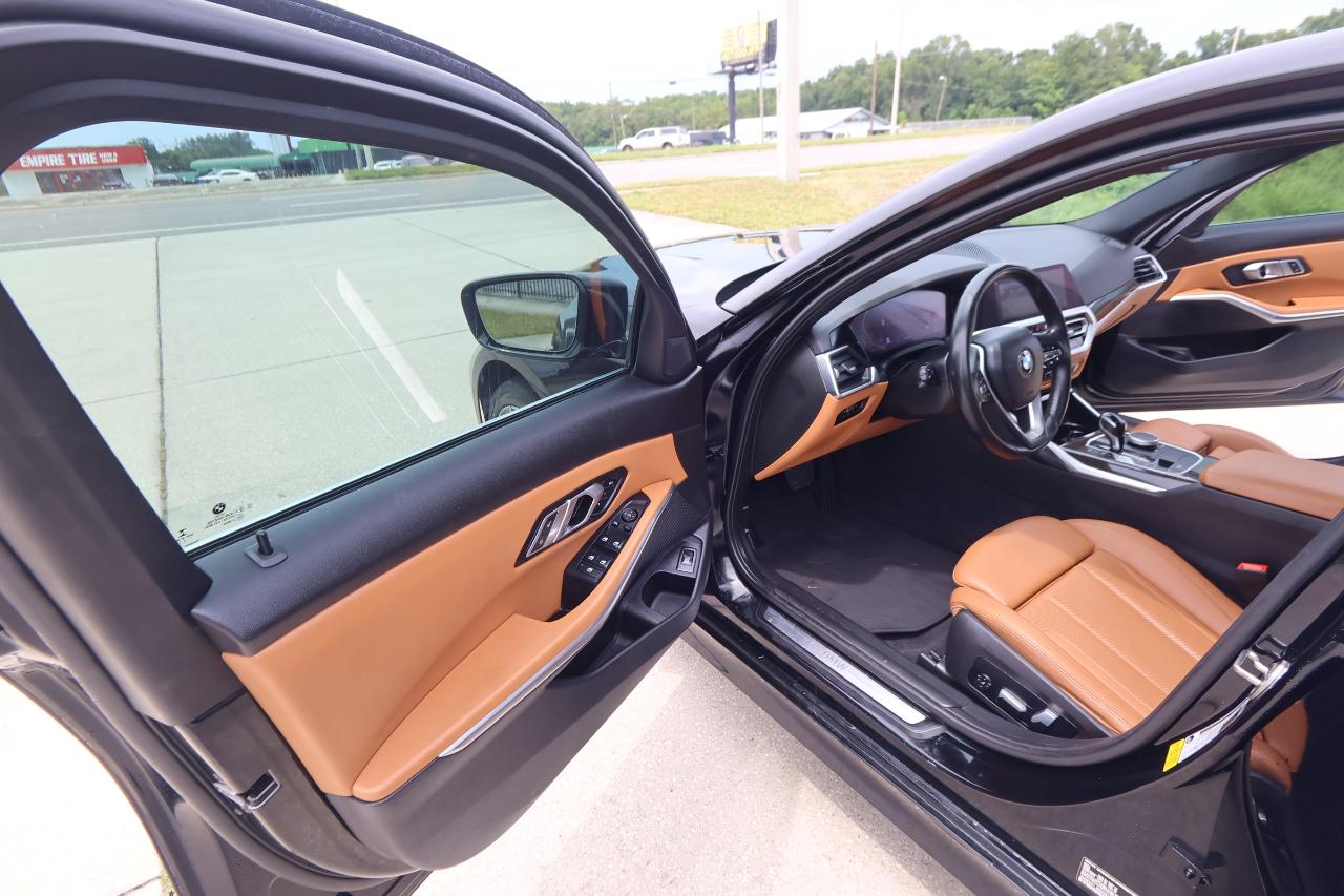 BMW 3 Series 330i Sedan 2022