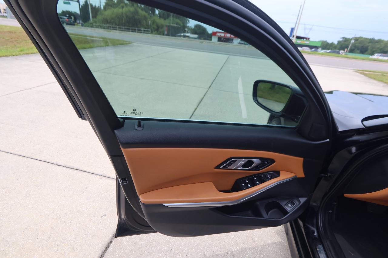 BMW 3 Series 330i Sedan 2022