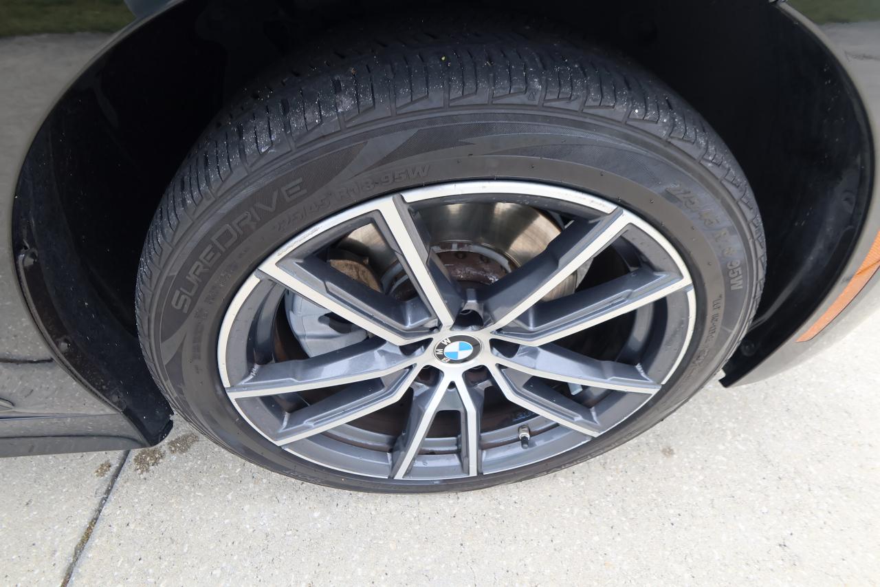 BMW 3 Series 330i Sedan 2022