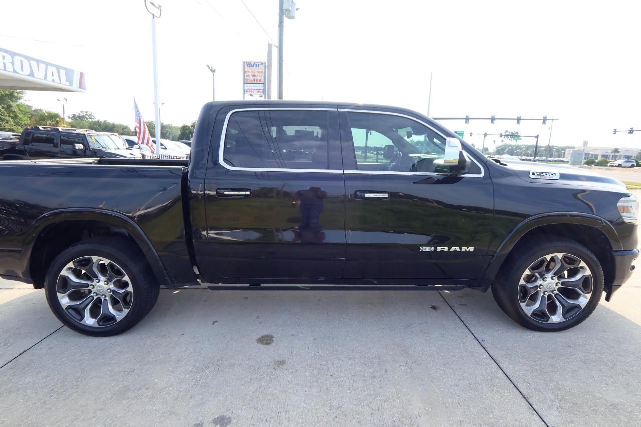 RAM 1500 Longhorn 4x4 Crew Cab 5'7" Box 2021
