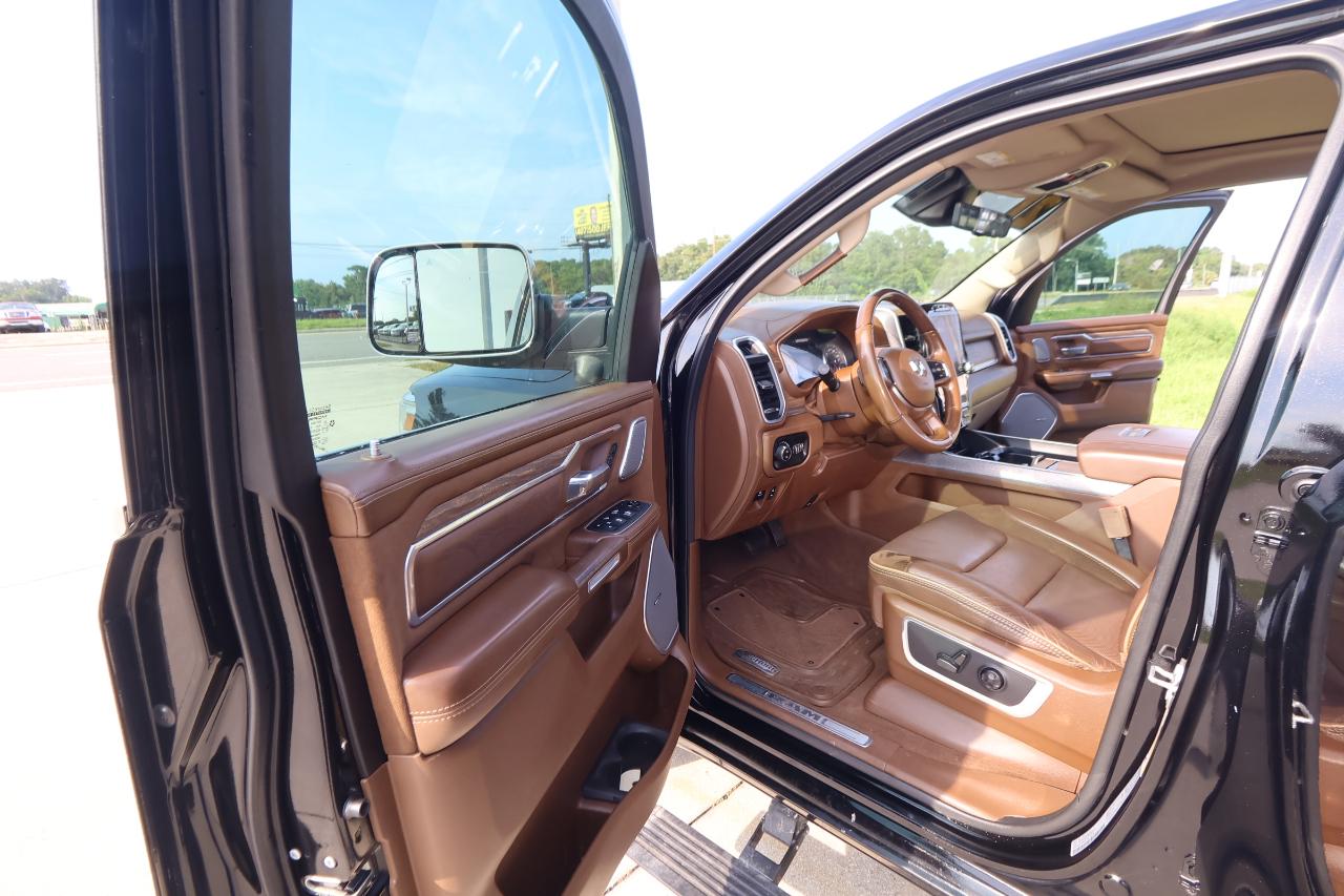 RAM 1500 Longhorn 4x4 Crew Cab 5'7" Box 2021
