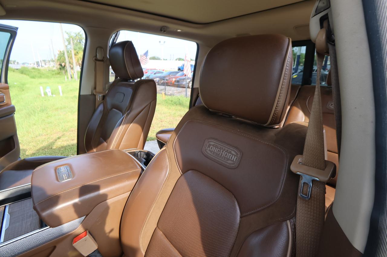 RAM 1500 Longhorn 4x4 Crew Cab 5'7" Box 2021