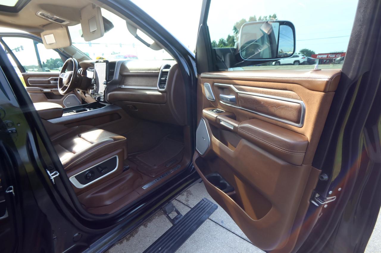 RAM 1500 Longhorn 4x4 Crew Cab 5'7" Box 2021