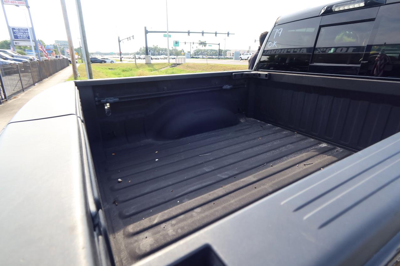 RAM 1500 Longhorn 4x4 Crew Cab 5'7" Box 2021