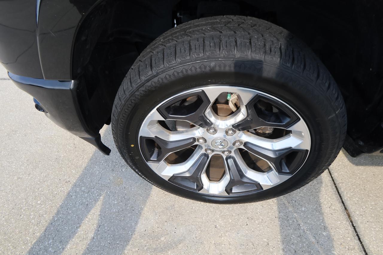 RAM 1500 Longhorn 4x4 Crew Cab 5'7" Box 2021