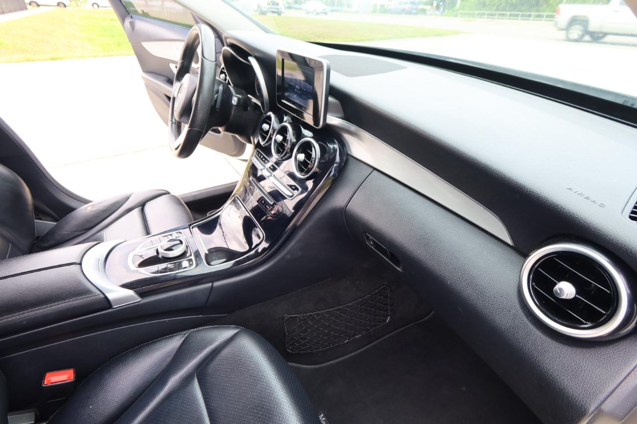 Mercedes-Benz C-Class C 300 Sedan 2017