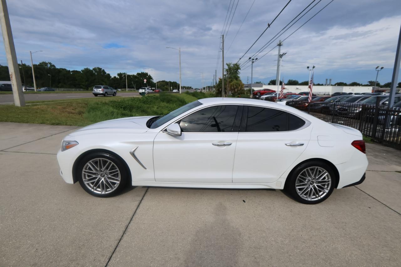 Genesis G70 2.0T RWD 2021