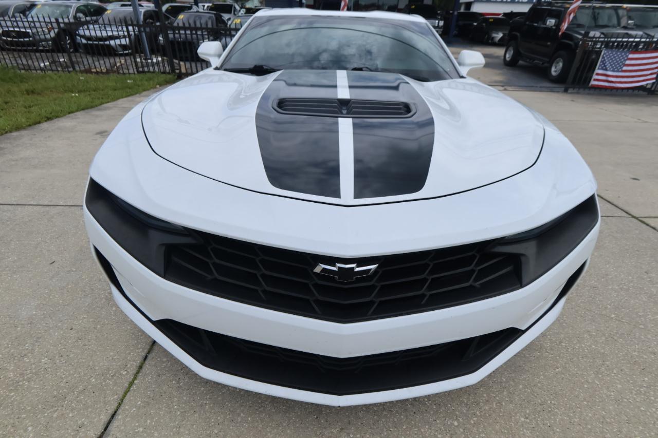 Chevrolet Camaro 2dr Cpe LT1 2021