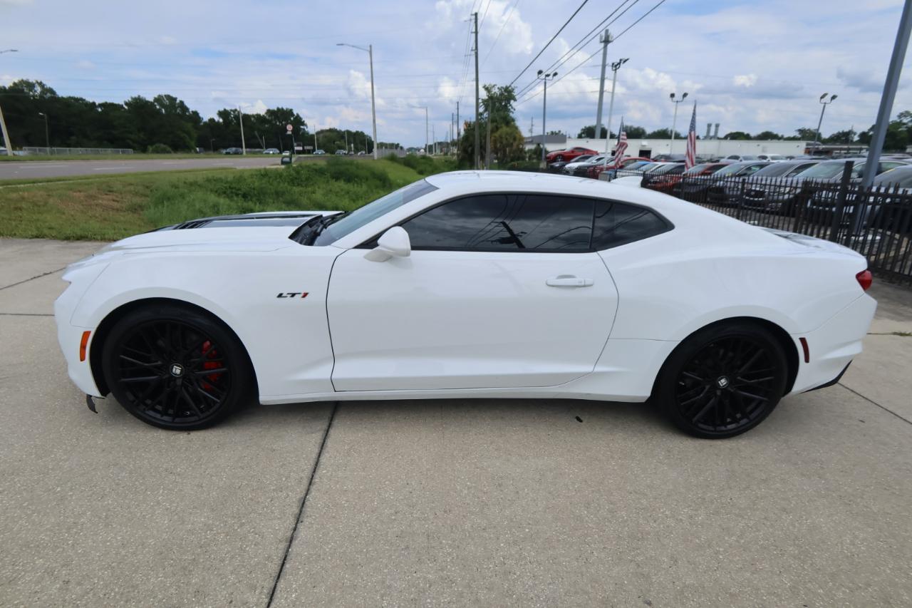 Chevrolet Camaro 2dr Cpe LT1 2021