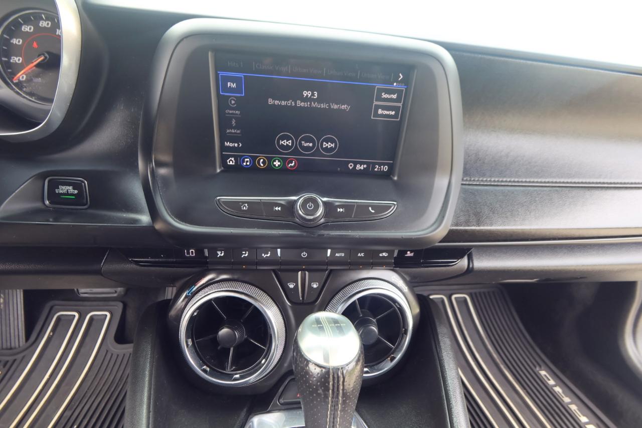 Chevrolet Camaro 2dr Cpe LT1 2021