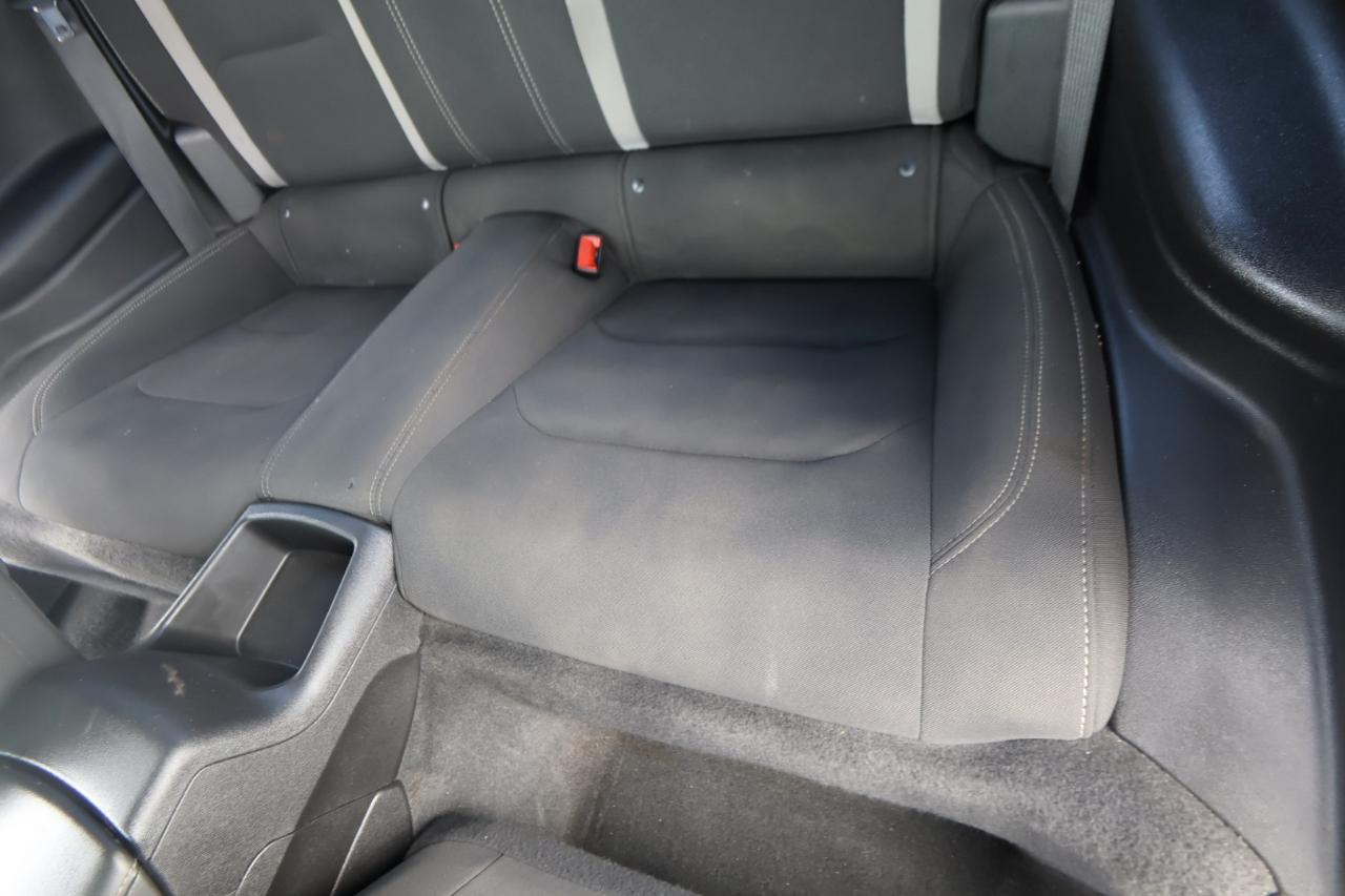 Chevrolet Camaro 2dr Cpe LT1 2021