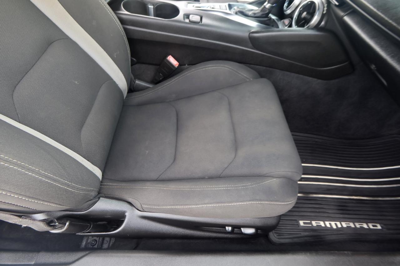 Chevrolet Camaro 2dr Cpe LT1 2021
