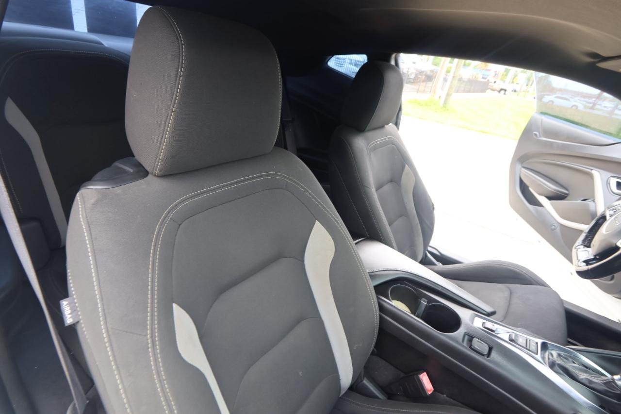 Chevrolet Camaro 2dr Cpe LT1 2021