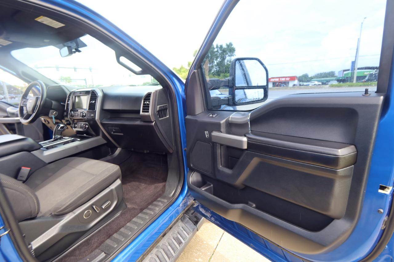 Ford F-150 XLT 4WD SuperCrew 5.5' Box 2017