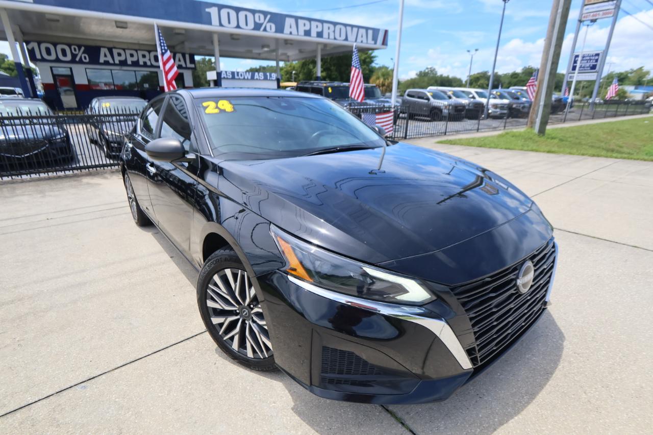 Nissan Altima 2.5 SV AWD Sedan 2024