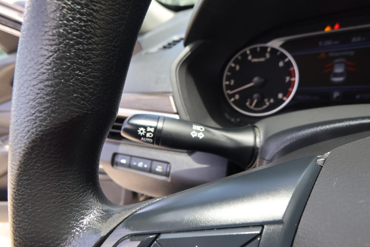Nissan Altima 2.5 SV AWD Sedan 2024