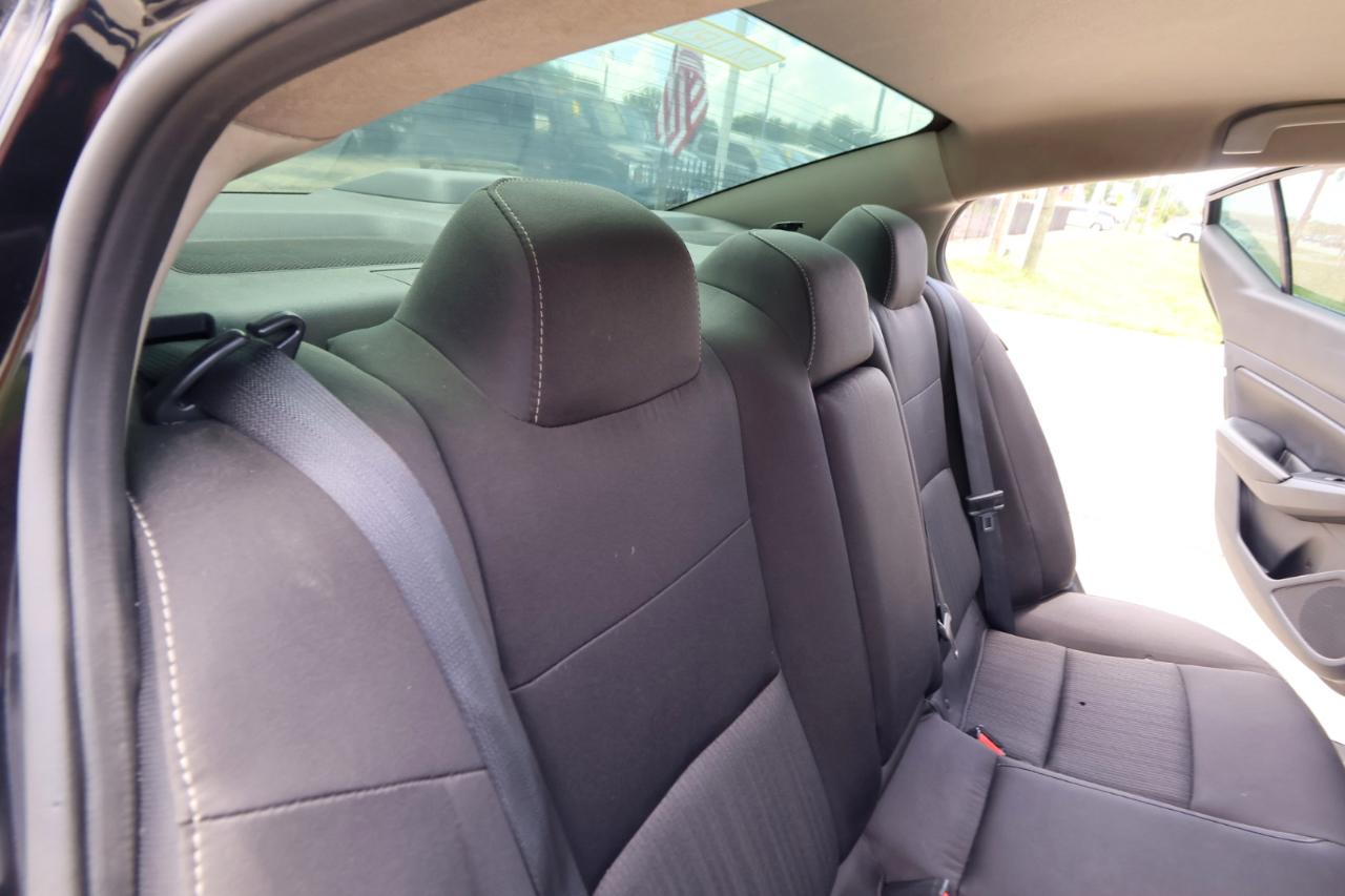 Nissan Altima 2.5 SV AWD Sedan 2024