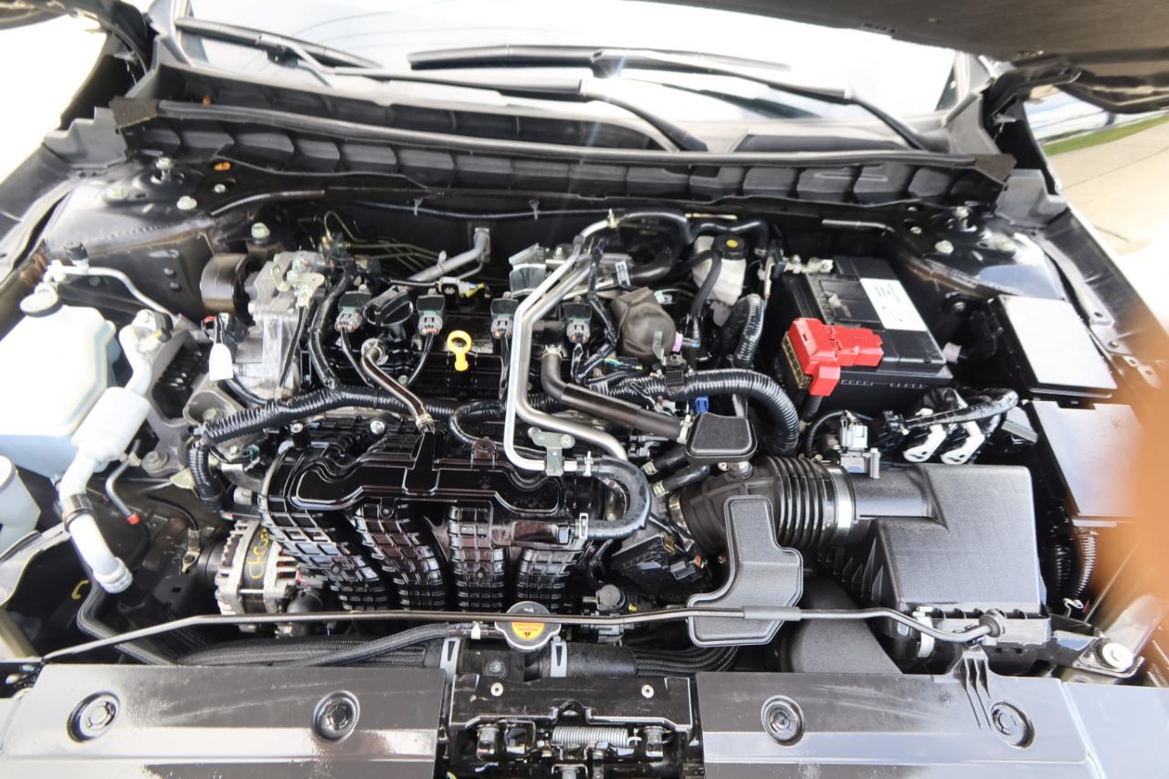 Nissan Altima 2.5 SV AWD Sedan 2024