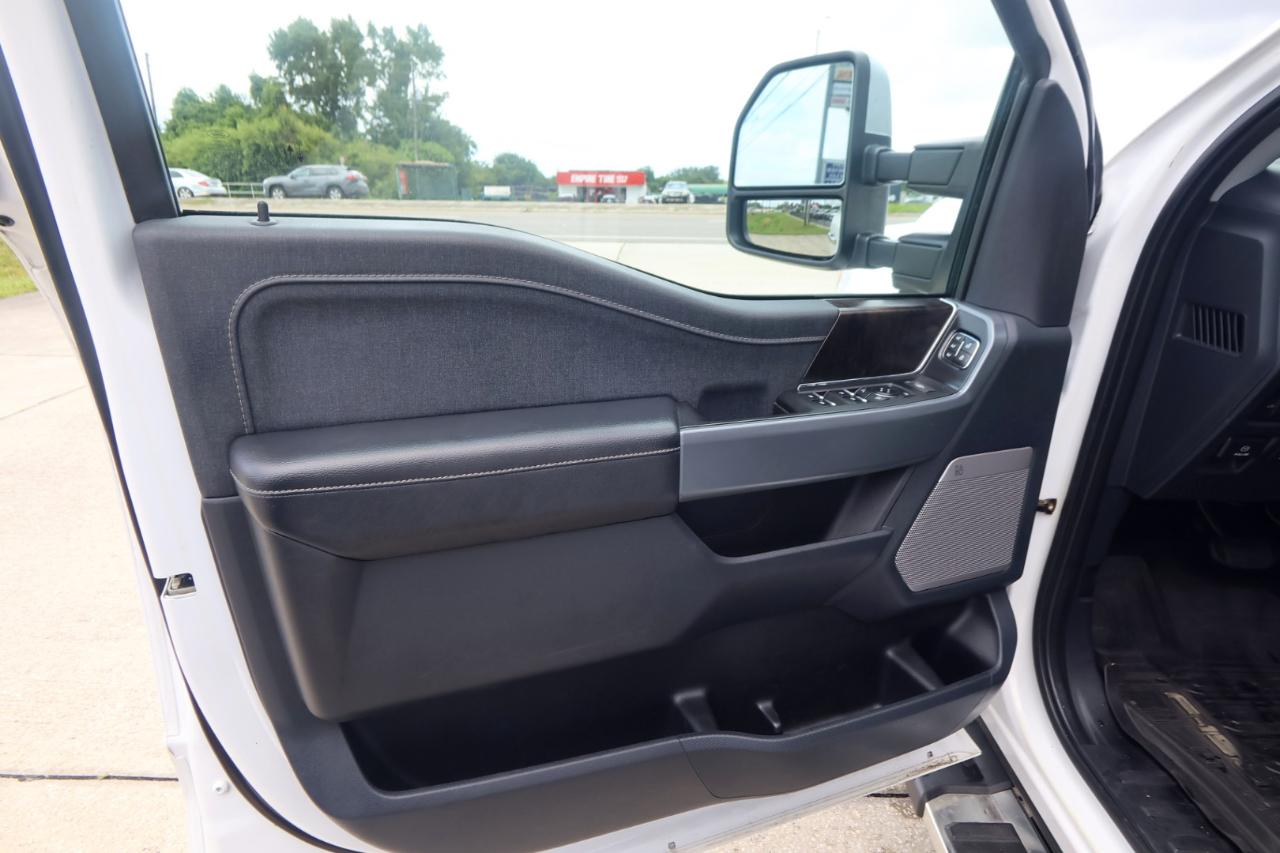 Ford F-150 Lariat 4WD SuperCrew 5.5' Box 2022