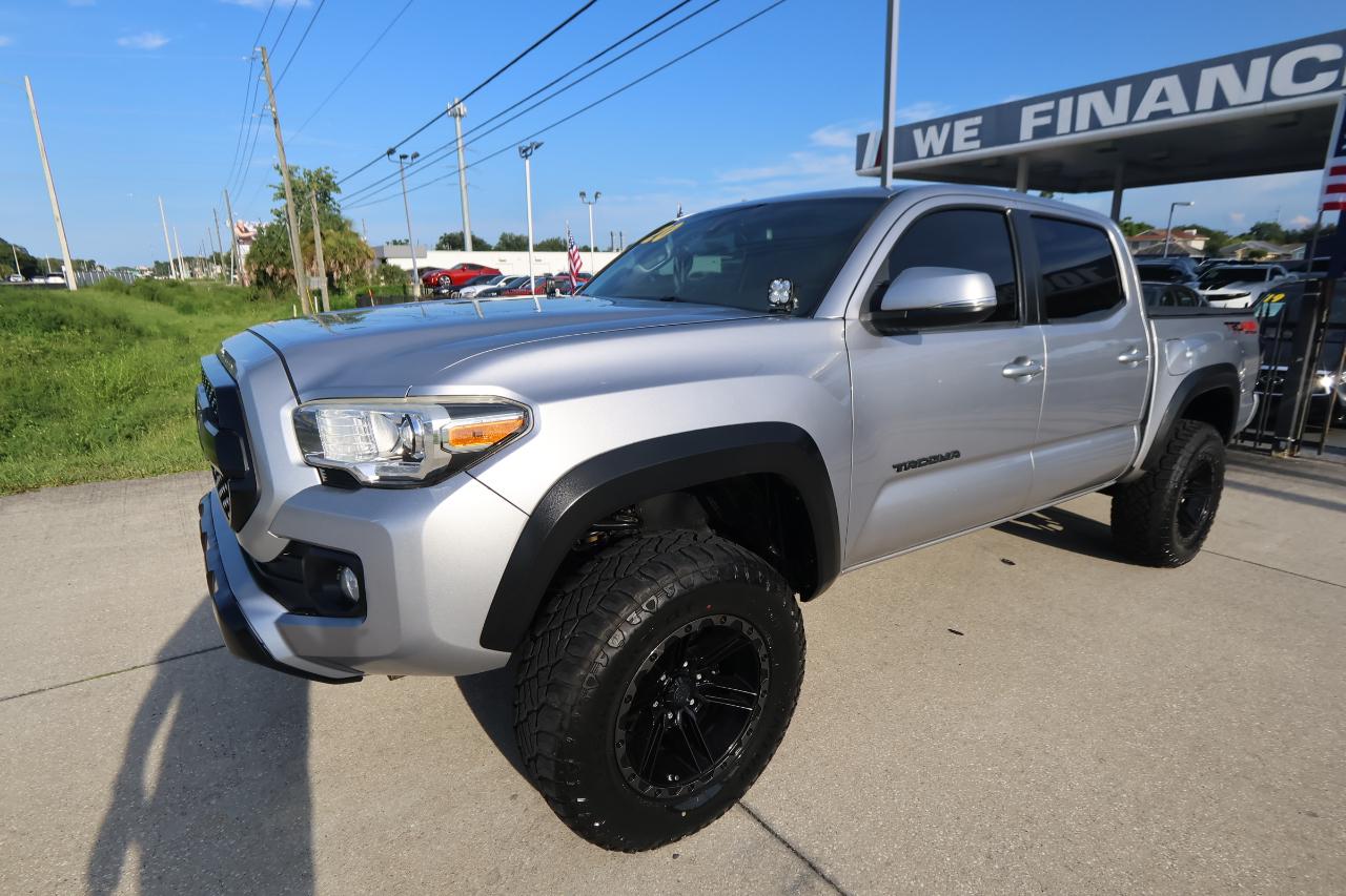 Toyota Tacoma 4WD TRD Off Road Double Cab 5' Bed V6 MT (Natl) 2020