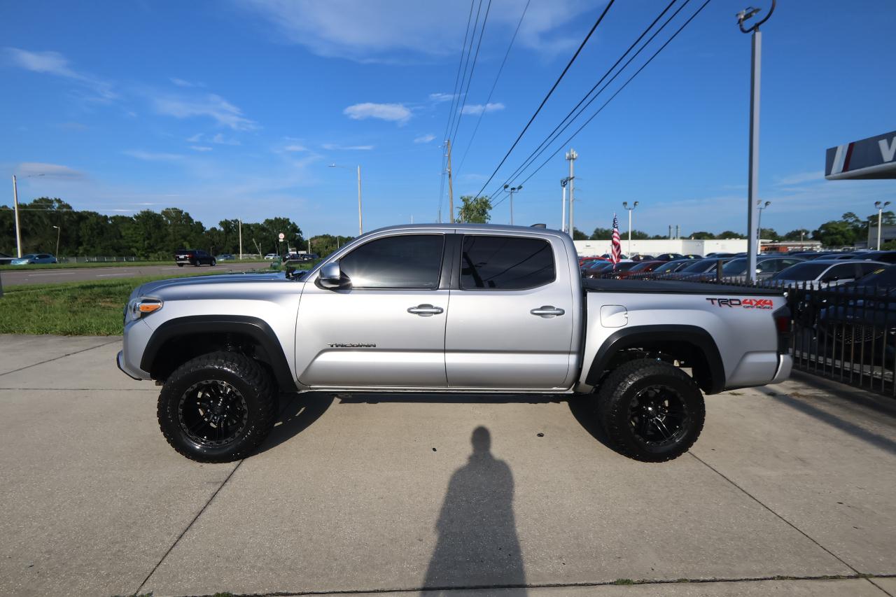 Toyota Tacoma 4WD TRD Off Road Double Cab 5' Bed V6 MT (Natl) 2020