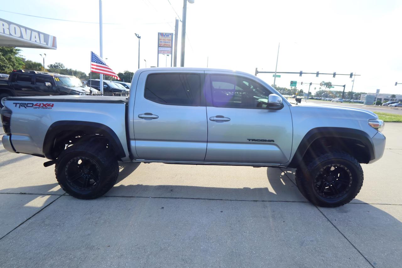 Toyota Tacoma 4WD TRD Off Road Double Cab 5' Bed V6 MT (Natl) 2020
