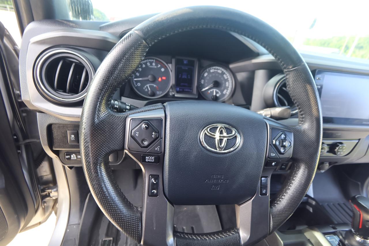 Toyota Tacoma 4WD TRD Off Road Double Cab 5' Bed V6 MT (Natl) 2020