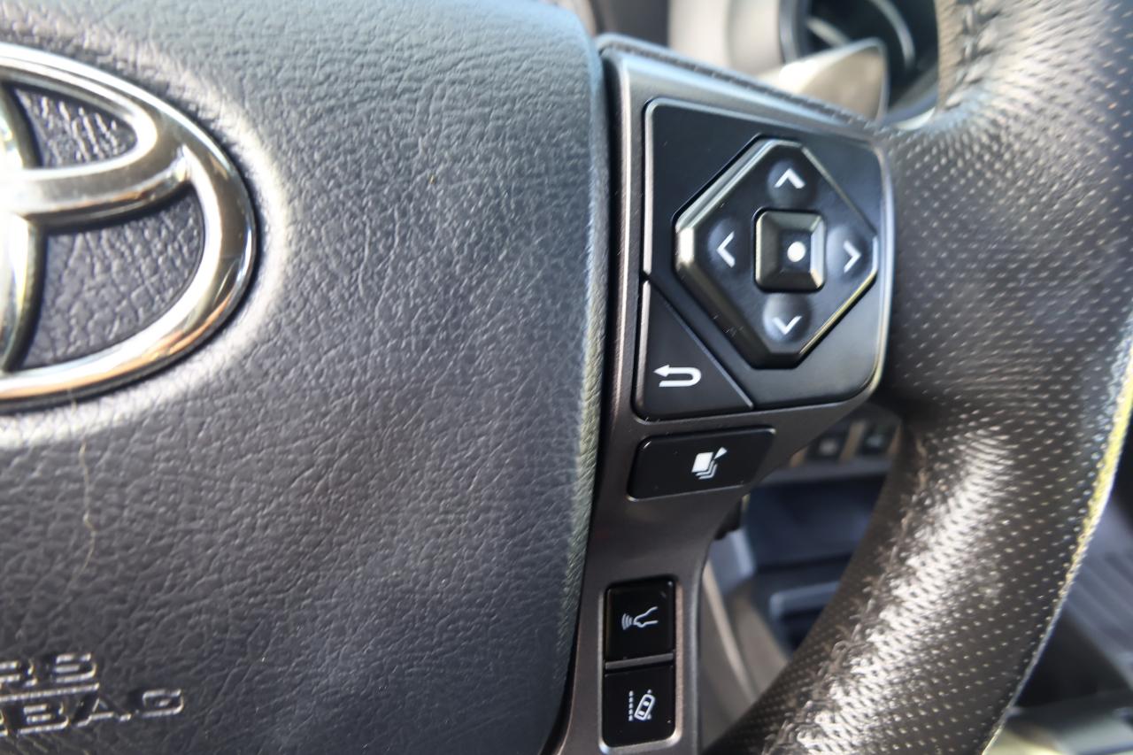 Toyota Tacoma 4WD TRD Off Road Double Cab 5' Bed V6 MT (Natl) 2020