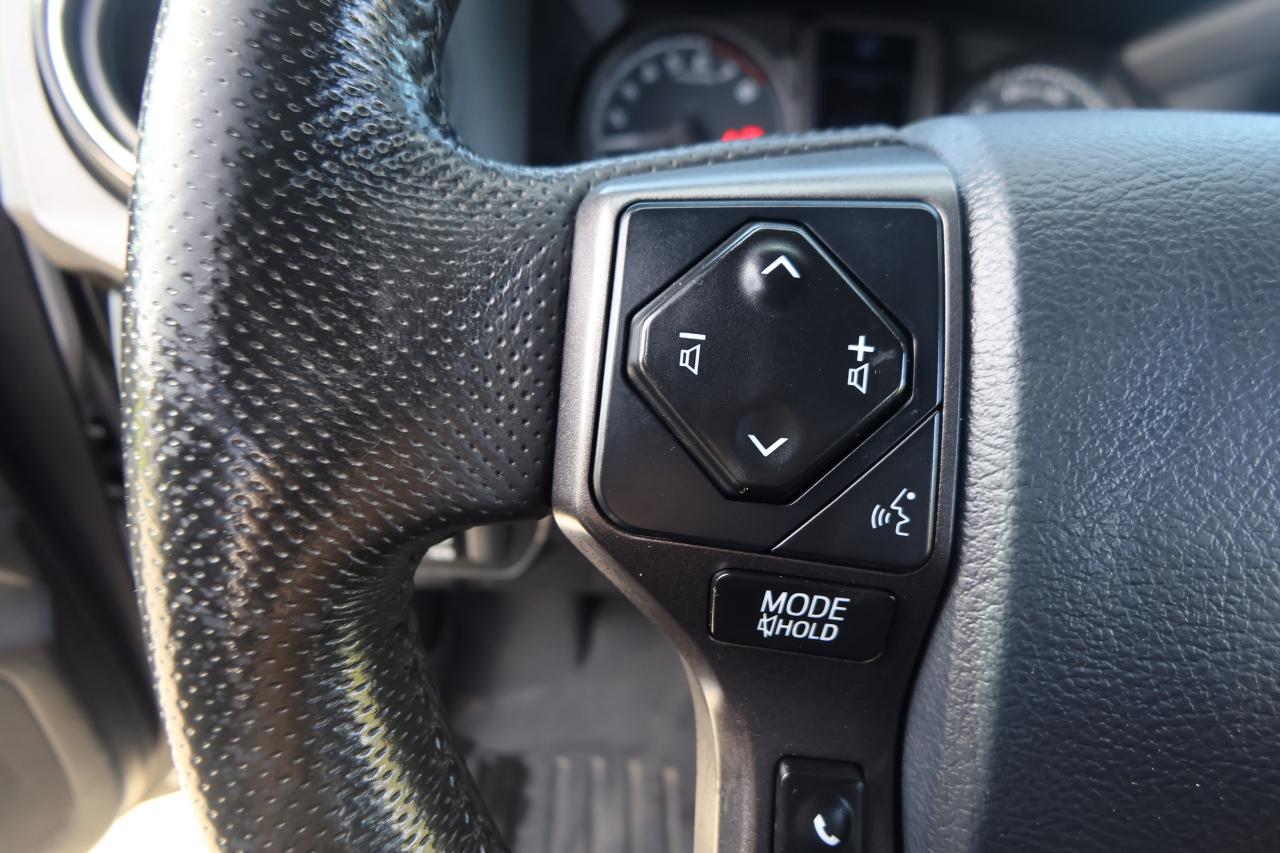 Toyota Tacoma 4WD TRD Off Road Double Cab 5' Bed V6 MT (Natl) 2020