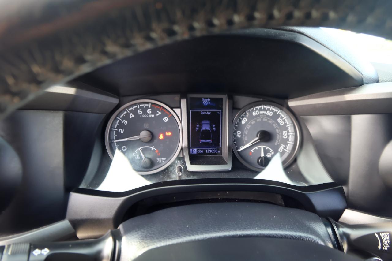 Toyota Tacoma 4WD TRD Off Road Double Cab 5' Bed V6 MT (Natl) 2020