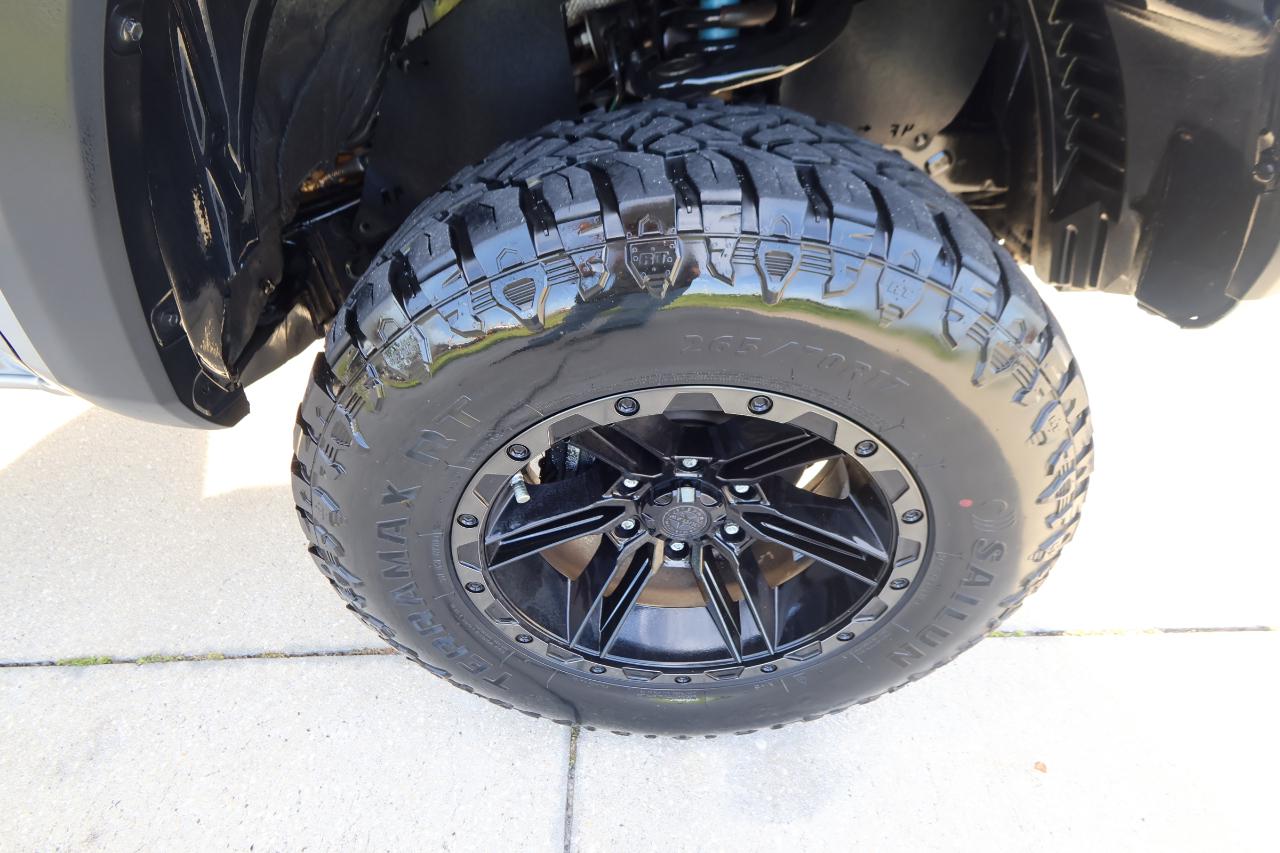 Toyota Tacoma 4WD TRD Off Road Double Cab 5' Bed V6 MT (Natl) 2020