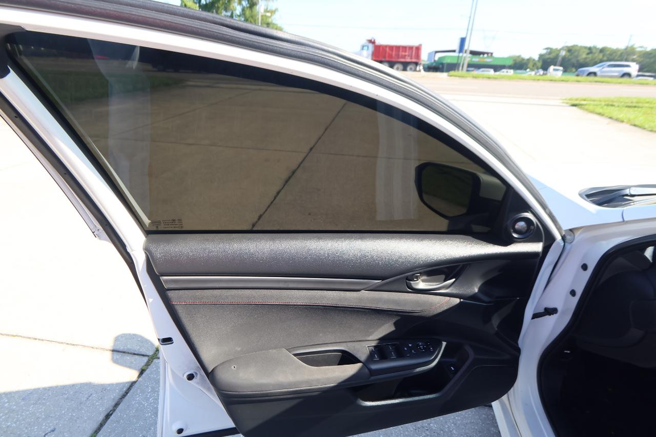 Honda Civic Si Sedan Manual w/Summer Tires 2020