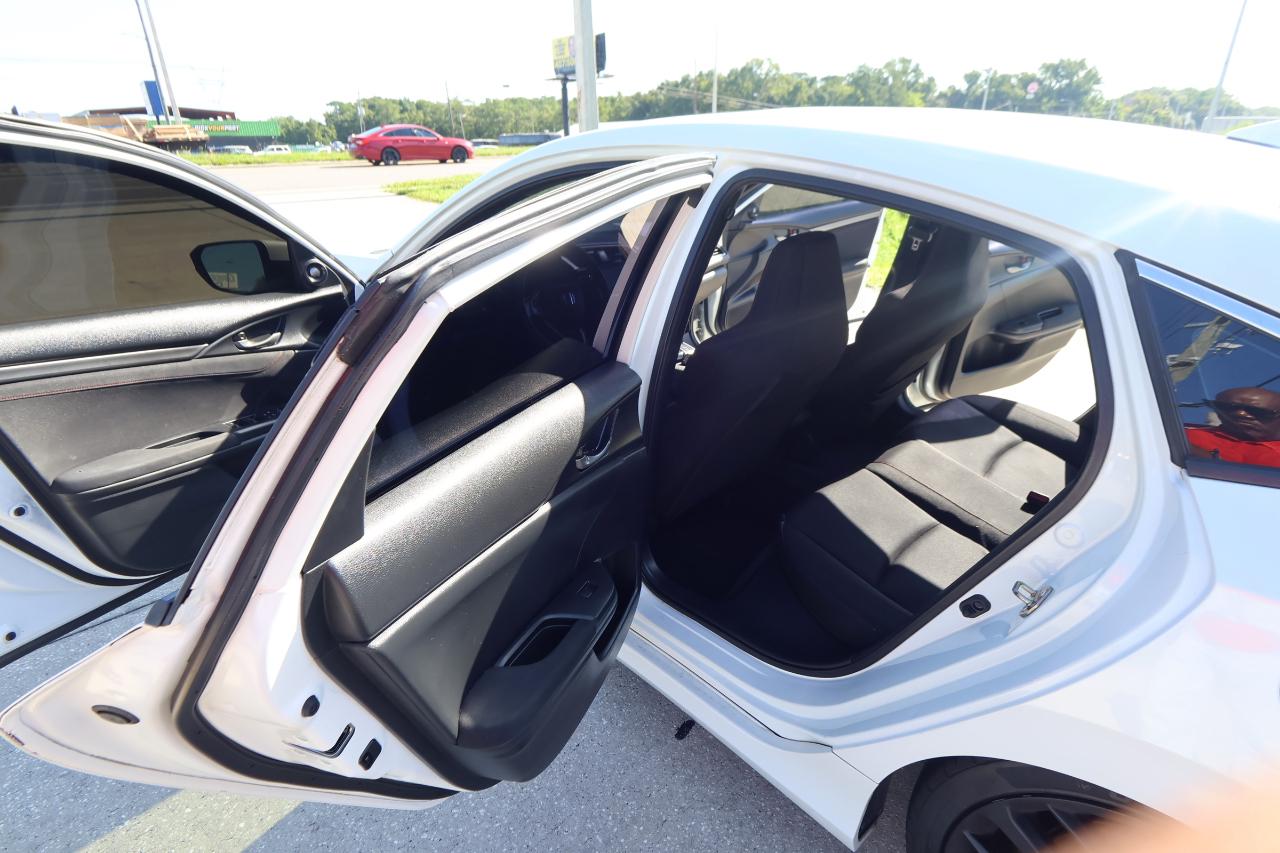 Honda Civic Si Sedan Manual w/Summer Tires 2020
