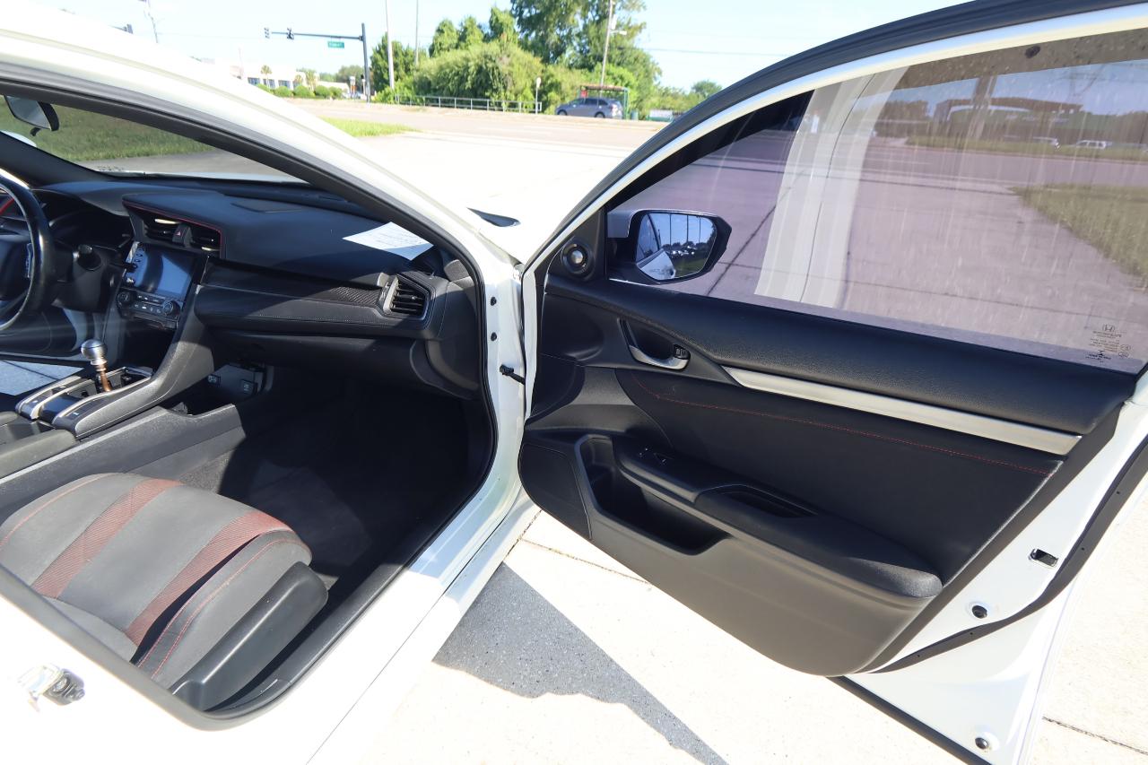 Honda Civic Si Sedan Manual w/Summer Tires 2020